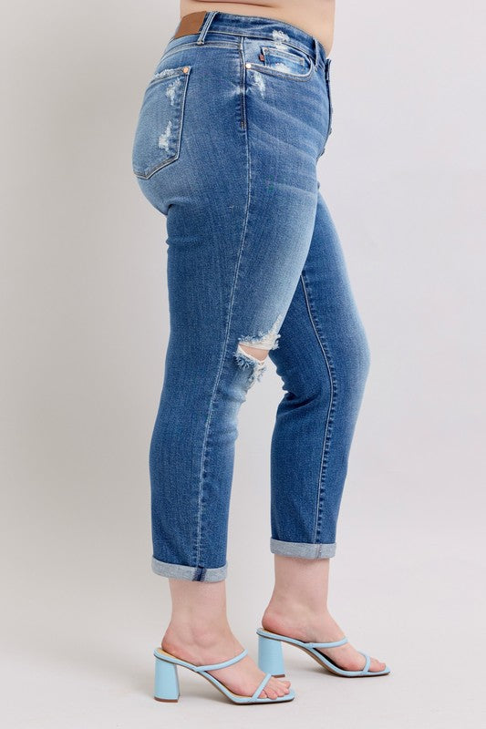 Judy Blue PluS Size| MR Button-Fly Boyfriend w/ Destroy